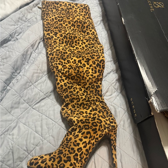 Leopard boots - Picture 6 of 7